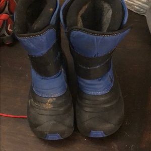 Kids snow boots